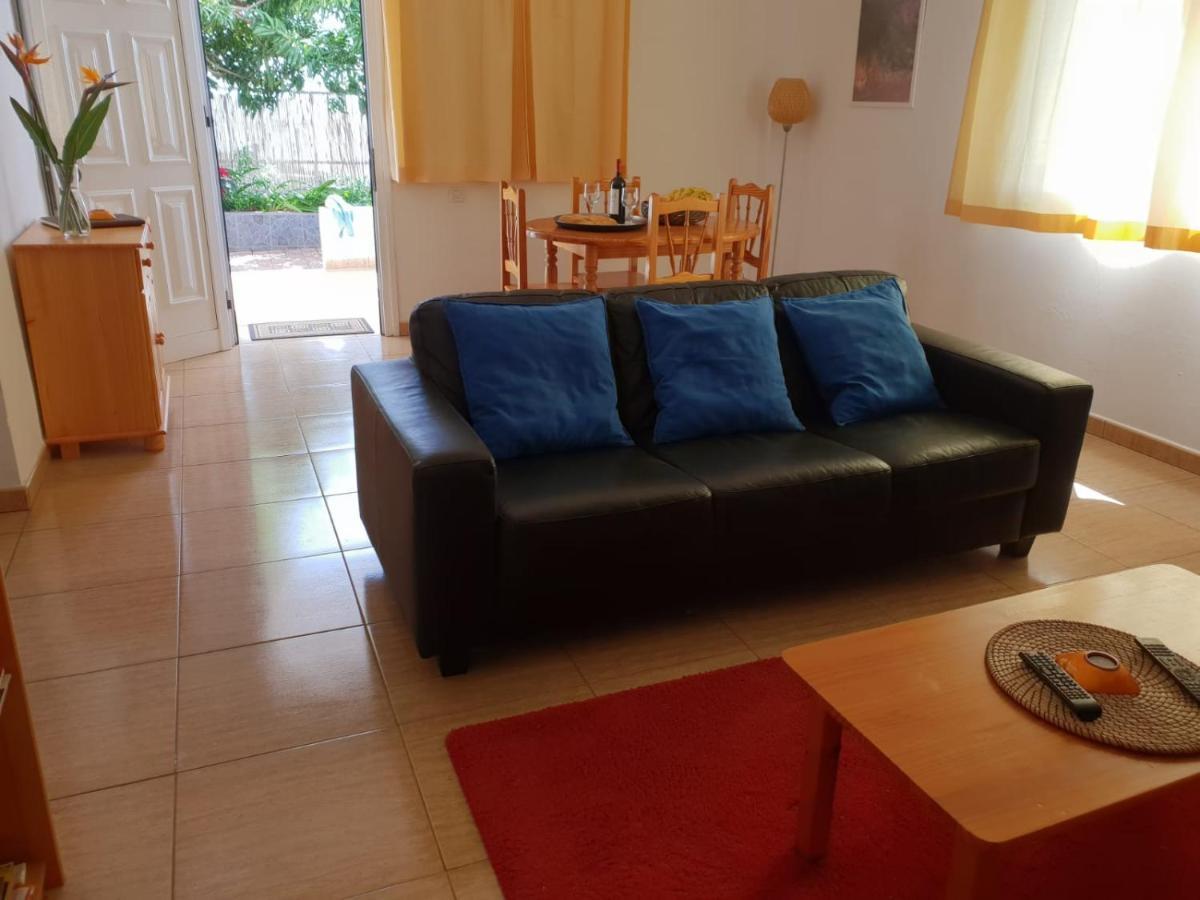 فيلا Casa Angel Y Carmen El Cercado المظهر الخارجي الصورة